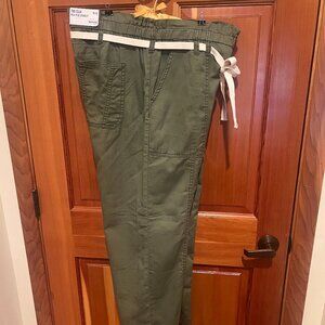 Kensie - "The Ella" Sack Waist Jeans